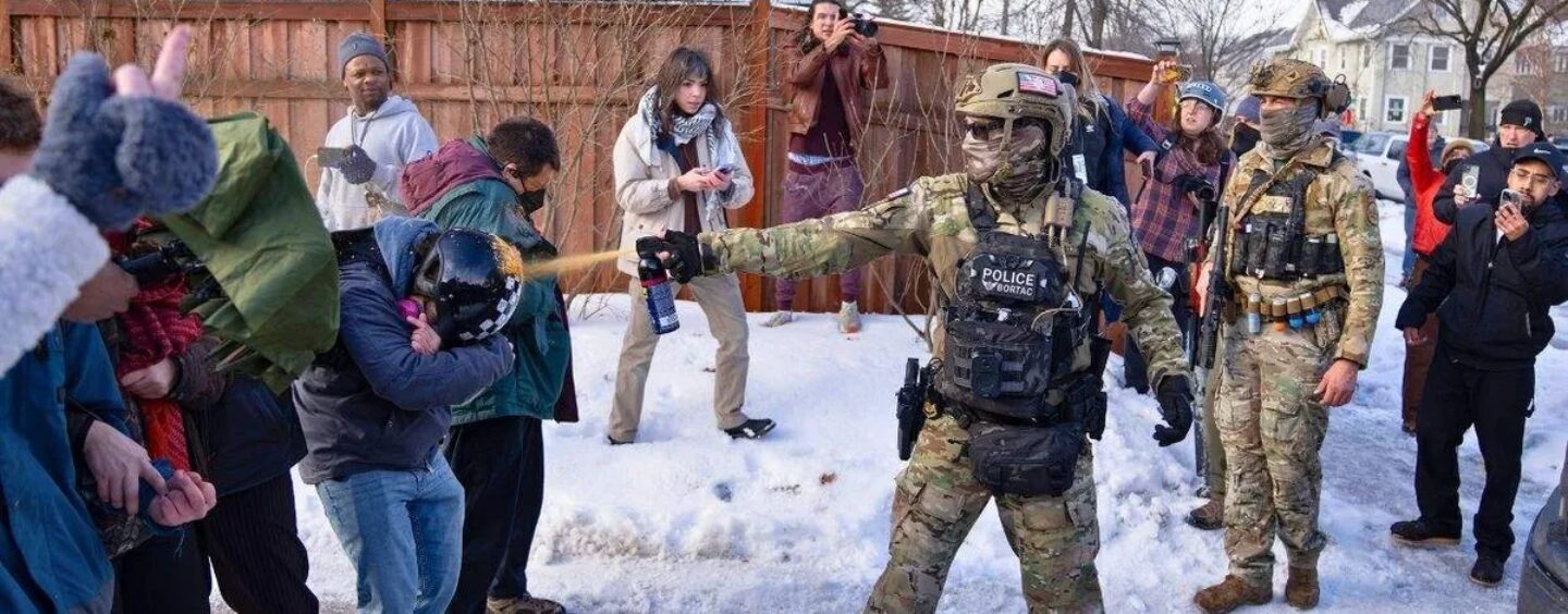 Trump menace d'utiliser l'Insurrection Act pour envoyer des militaires à Minneapolis après l'assassinat de l'ICE