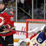 Des joueuses de hockey lesbiennes vivront une « rivalité chauffée » aux prochains Jeux olympiques