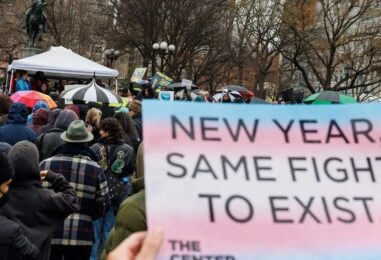 Alors que les personnes LGBTQ+ retournent au placard sous Trump, la Human Rights Campaign révèle un plan pour riposter