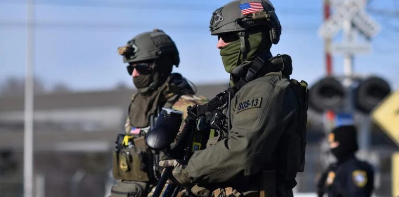 Les appels au 911 révèlent le chaos après qu'un agent de l'ICE a tiré sur Renee Good jusqu'à 4 fois