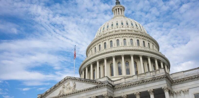 Toutes les dispositions anti-transgenres supprimées des projets de loi de financement de la Chambre et du Sénat