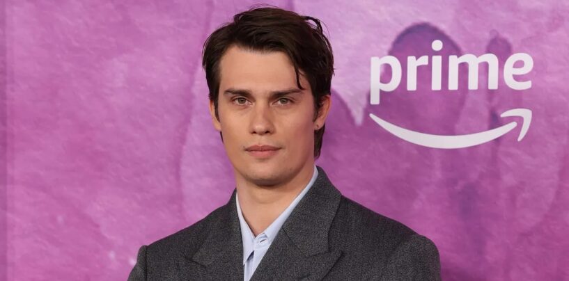 Nicholas Galitzine montre ses muscles sexy et ses abdos déchirés dans le rôle de He-Man
