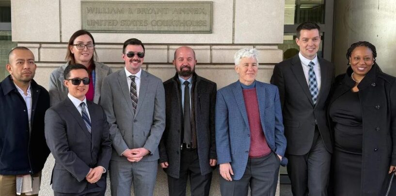 Des juges sceptiques interrogent les avocats du gouvernement Trump sur la logique d’un « processus dénué de sens » en matière d’interdiction militaire des trans