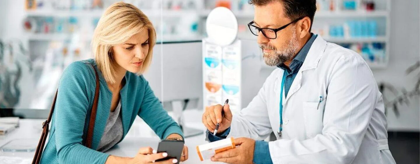 La Floride cherche à étendre l’interdiction des soins affirmant le genre ; pourrait criminaliser les pharmaciens et les conseillers