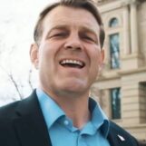 Le choix d'un « insurrectionnel non qualifié » de Trump pour devenir procureur américain du Wyoming sous le feu des critiques pour son bilan anti-LGBTQ+