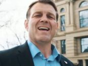 Le choix d'un « insurrectionnel non qualifié » de Trump pour devenir procureur américain du Wyoming sous le feu des critiques pour son bilan anti-LGBTQ+