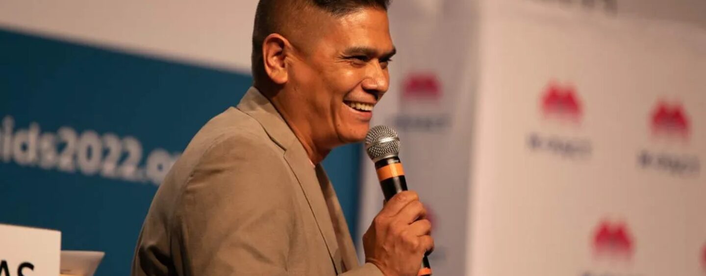 Rencontrez l'activiste qui veut que les personnes vivant avec le VIH sachent qu'elles sont toujours sexy