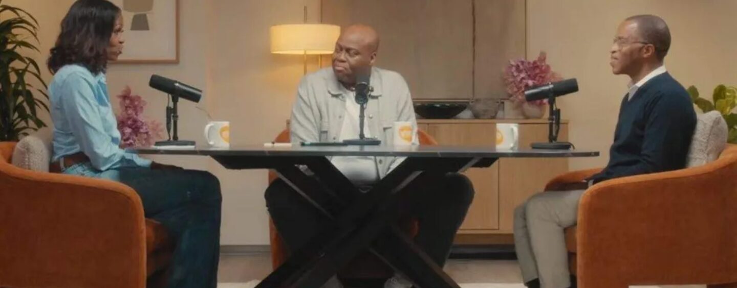 Jonathan Capehart sur le fait d'être vu, de faire son coming-out et de devenir « famille élue » avec Michelle Obama