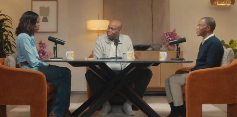 Jonathan Capehart sur le fait d'être vu, de faire son coming-out et de devenir « famille élue » avec Michelle Obama