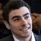 Un homme utilise un coupe-pizza et un rêve pour tenter de faire sortir Luigi Mangione de prison