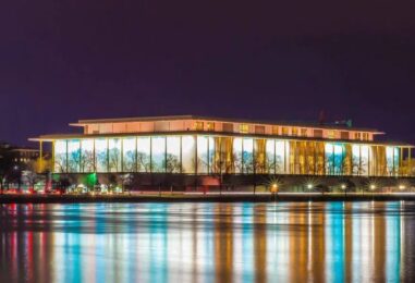 Trump fermera le Kennedy Center après son rachat. Voici tout ce que nous savons