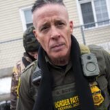 Le patron de la Border Patrol expulsé d'un bar de Las Vegas pour protéger les clients