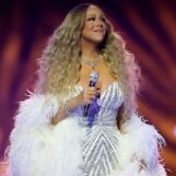 Cérémonie d'ouverture des Jeux olympiques d'hiver : regardez Mariah et d'autres moments forts gay