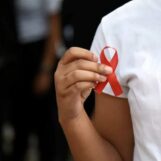 Les Noirs américains sont criminalisés de manière disproportionnée parce qu’ils vivent avec le VIH. Voici comment