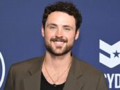 Dylan Efron se déshabille et porte un caleçon moulant dans une nouvelle vidéo sexy