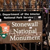 Mamdani, Schumer et le conseil de New York demandent au National Park Service de rendre le drapeau de la fierté au monument national de Stonewall
