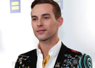 Adam Rippon parle des branchements du village olympique – et de son vol de préservatif