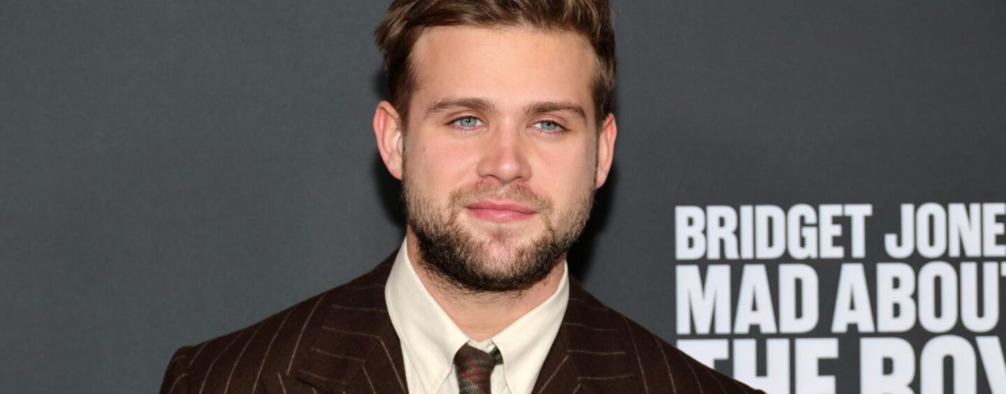 Leo Woodall montre ses muscles sexy dans de nouvelles photos épicées