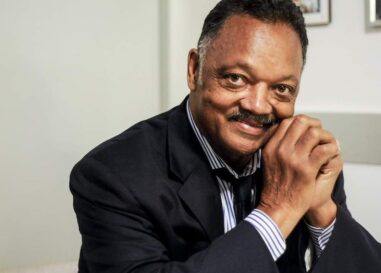 Le révérend Jesse Jackson, icône pionnière des droits civiques et allié des droits LGBTQ+, est décédé à 84 ans