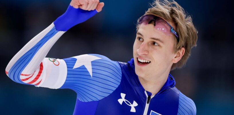 Le patineur de vitesse olympique Jordan Stolz a remporté l'or, mais Internet ne peut pas se remettre de son butin encombré