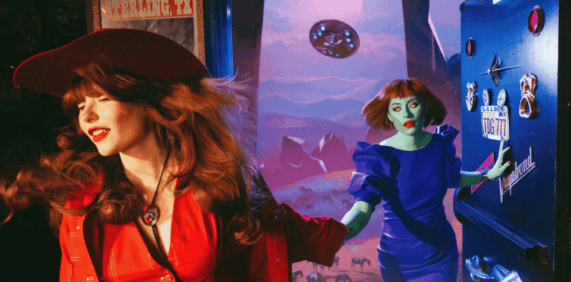 Dans Everywhere Isn't Texas, August Ponthier chante pour les Texans queer qui restent