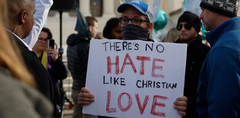 Un projet de loi du Tennessee autorise les entreprises et les particuliers à refuser de reconnaître les mariages homosexuels