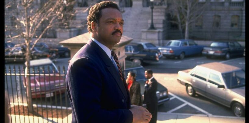 Nous avons partagé un arc-en-ciel avec Jesse Jackson, qui nous a serré la main alors que personne d'autre ne le voulait