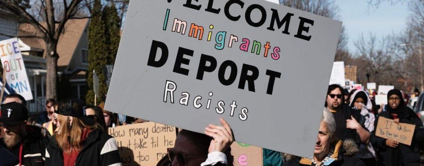 Les États-Unis expulsent un demandeur d’asile gay vers un pays où l’homosexualité est illégale