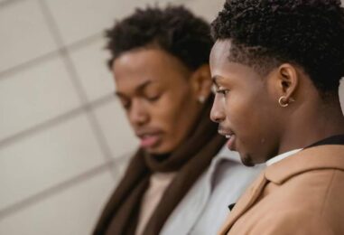 Que savoir sur le dépistage et le traitement du VIH si vous êtes noir et LGBTQ+