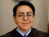 Rencontrez la juge lesbienne masc qui défie le cis-tem de la justice avec une expérience vécue