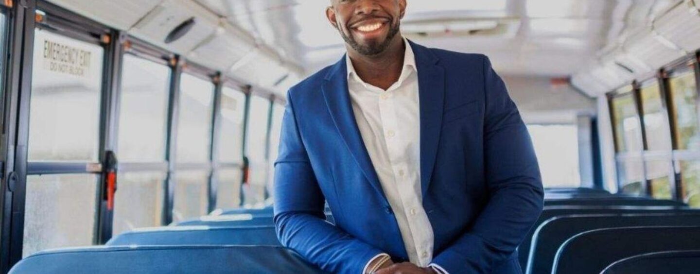 Ce champion de l'éducation en Géorgie pourrait être le premier homosexuel noir à représenter le Sud au Congrès