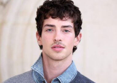 Les photos sexy torse nu de Manu Ríos en vacances deviennent virales