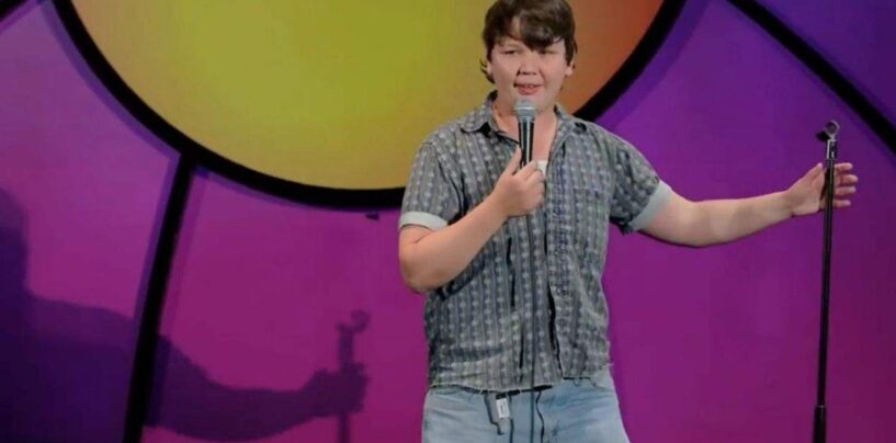 Un comédien trans héroïque de Chicago se souvient avoir sauvé un bébé du lac Michigan glacé : « Je suppose que j'y vais »