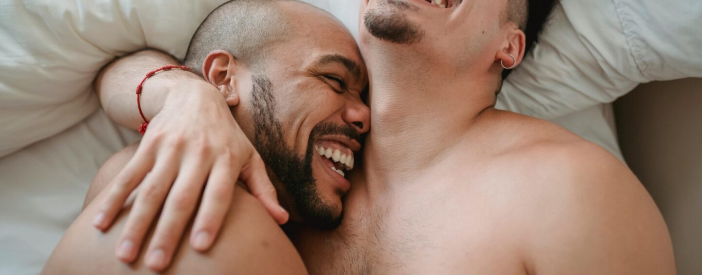 Comment choisir un sextoy adapté aux relations entre hommes ?