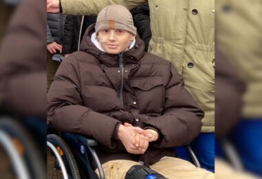 Inadmissible: atteint d’un cancer et en situation de handicap, il doit payer des sièges supplémentaires pour prendre l’avion