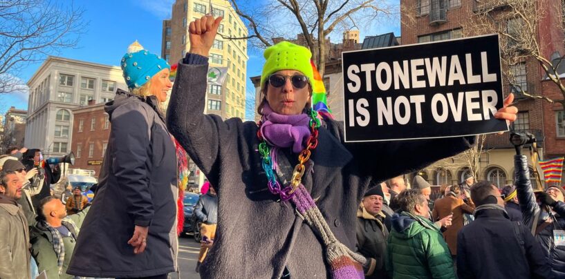 Pour les New-Yorkais, le nouveau drapeau de la fierté de Stonewall n'est que la première étape