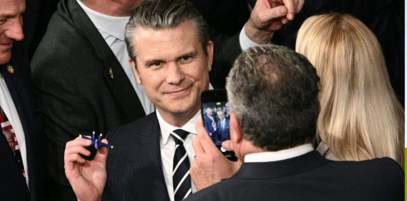 Pete Hegseth déclare que Scouting America éliminera les programmes de tolérance et de diversité transgenres