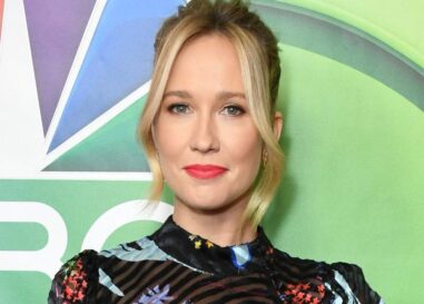Anna Camp s'excuse d'avoir republié le boycott de Scream 7
