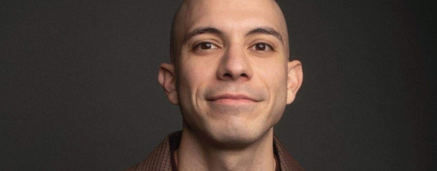 L'ancien rédacteur en chef d'Out and Advocate prend la tête d'une organisation artistique pour les jeunes LGBTQ+