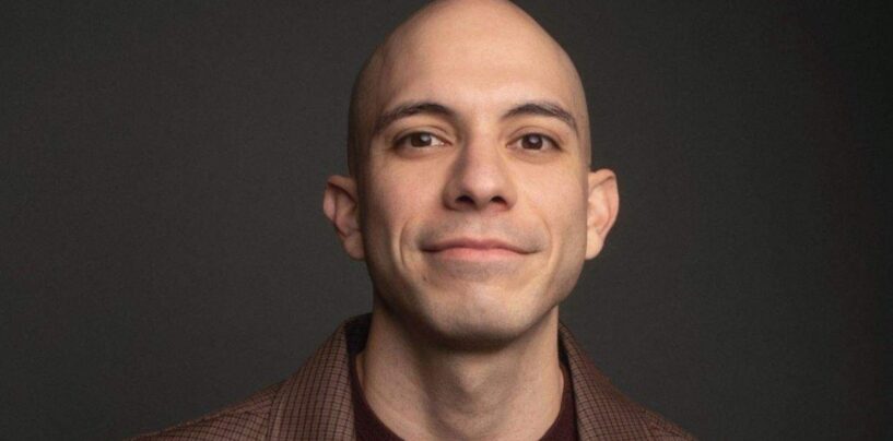 L'ancien rédacteur en chef d'Out and Advocate prend la tête d'une organisation artistique pour les jeunes LGBTQ+