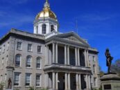 La New Hampshire House avance un projet de loi sur les toilettes transgenres, rompant avec la Nouvelle-Angleterre