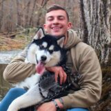 Si ce parachutiste gay pouvait parler directement à Pete Hegseth, voici ce qu'il dirait