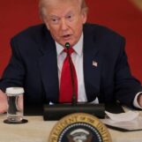 Un groupe de défense des droits civiques qualifie de « faible et désespérée » la demande de Trump d’ajouter un langage anti-trans au projet de loi