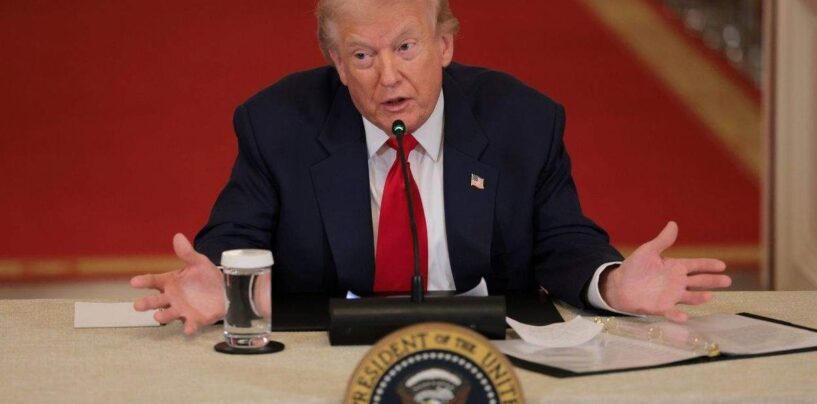 Un groupe de défense des droits civiques qualifie de « faible et désespérée » la demande de Trump d’ajouter un langage anti-trans au projet de loi