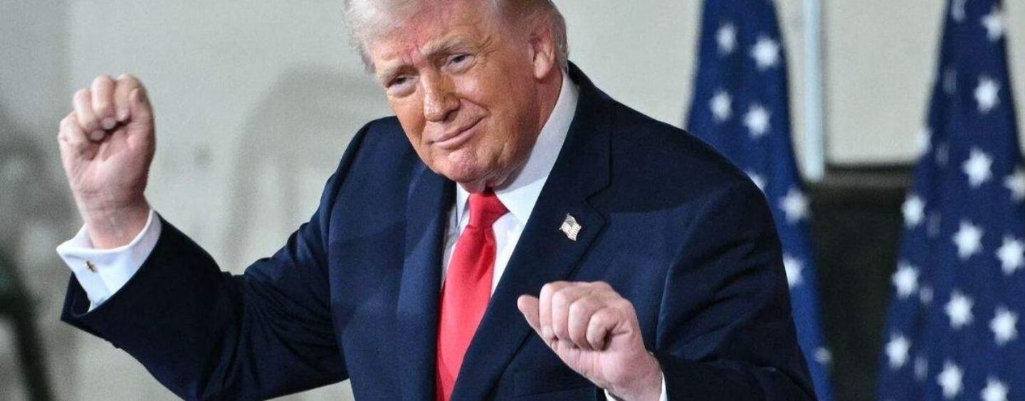 Pourquoi Donald Trump est-il obsédé par l'idée d'offrir des chaussures pour hommes à 145 $ ?