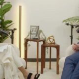 Katie Couric confronte Gavin Newsom sur ses opinions changeantes sur les jeunes transgenres