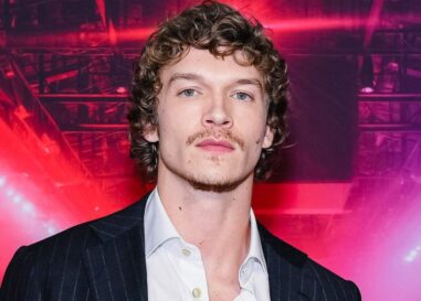 Classement 20 des séances photo les plus sexy de Connor Storrie avant Heated Rivalry