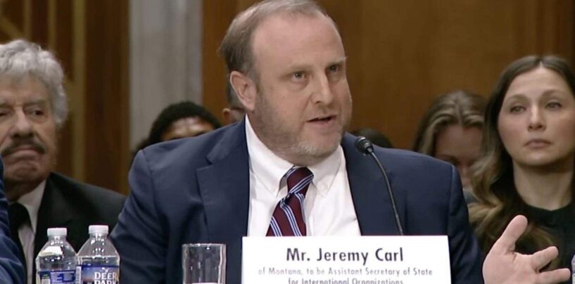 Le candidat du Département d’État de Trump lié à la théorie de la suprématie blanche se retire