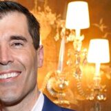 Le correspondant judiciaire de CBS News qui a couvert le 6 janvier fuit le réseau pour « une certaine indépendance »