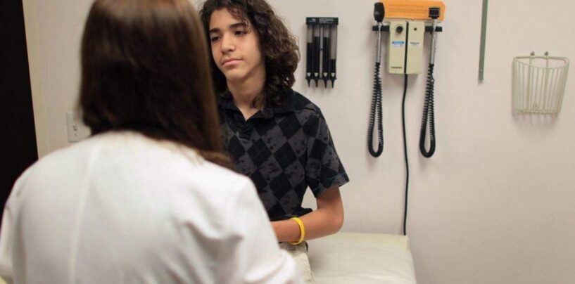 Les républicains de l'Idaho adoptent un projet de loi obligeant les médecins à éliminer les enfants transgenres